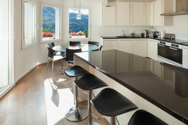 Kitchen, counter top with stools