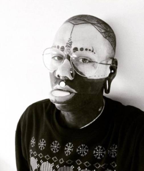 Instagram / eliinkpiercer