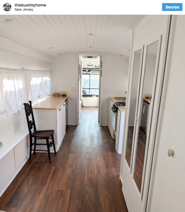 Instagram/ thebustinyhome