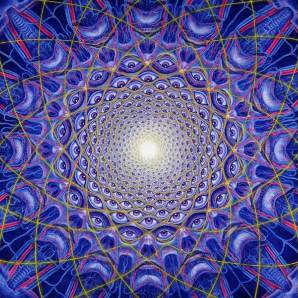 Instagram / alexgreycosm