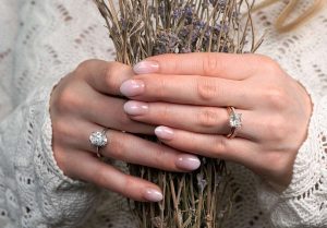 kihla-ja-vihkisormus-sormusyhdistelmat