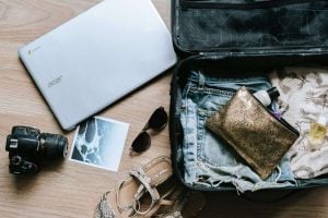 anete-lusina-GOZxrAlNIt4-unsplash (1)
